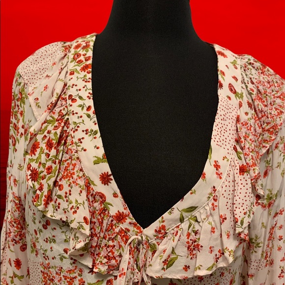 Zara Poetic Blouse - Picture 2 of 12